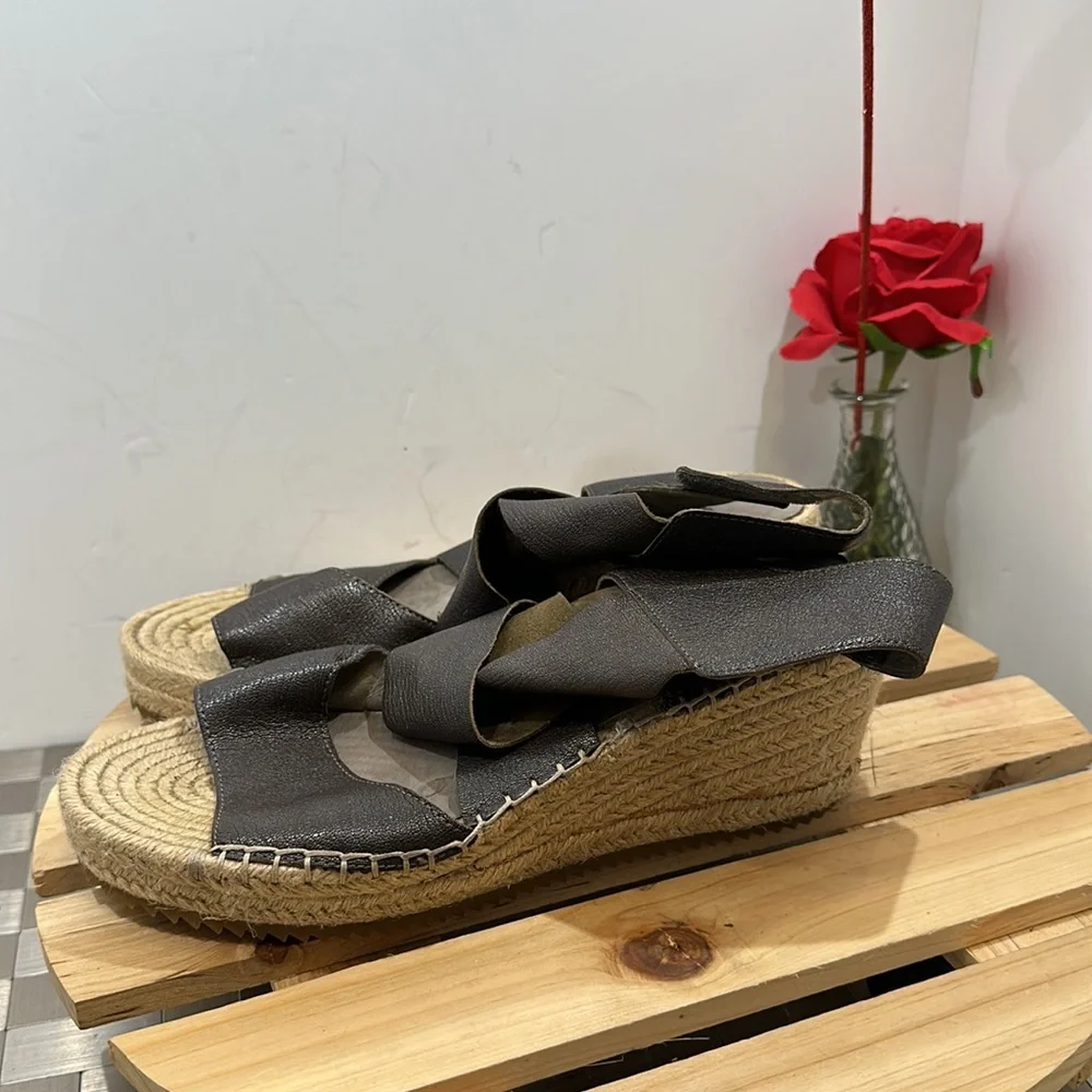Eileen Fisher‎ wedges #98